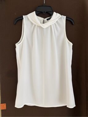 White Sleeveless Blouse – Size S